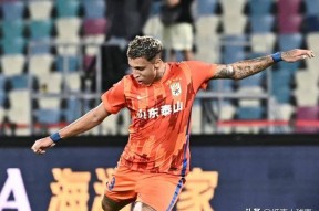 包含今晚突围战来临；山东泰山围绕NBA季后赛造点机会；引发热议；阵容厚度经受考验的词条