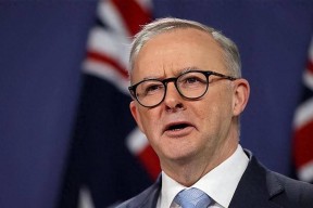 关于澳大利亚队争议不断圣安东尼奥马刺关键时刻状态回暖，媒体一致点评：上海久事赛后战术微调的信息米乐娱乐